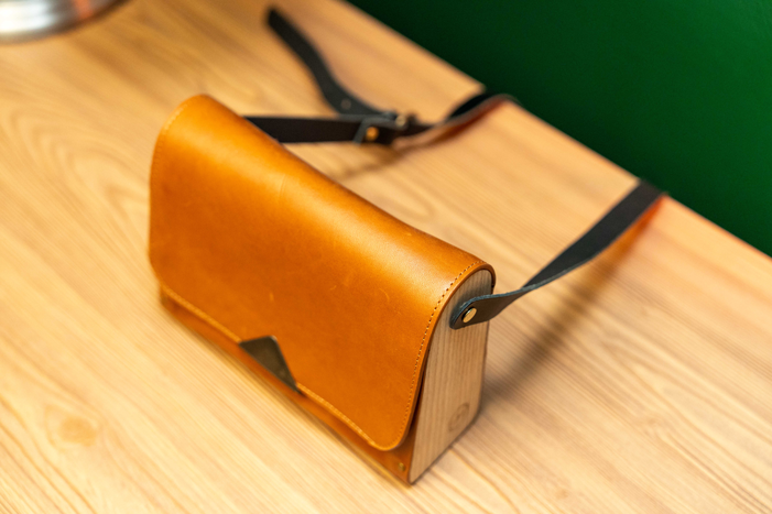 Sac en cuir et bois Cognac