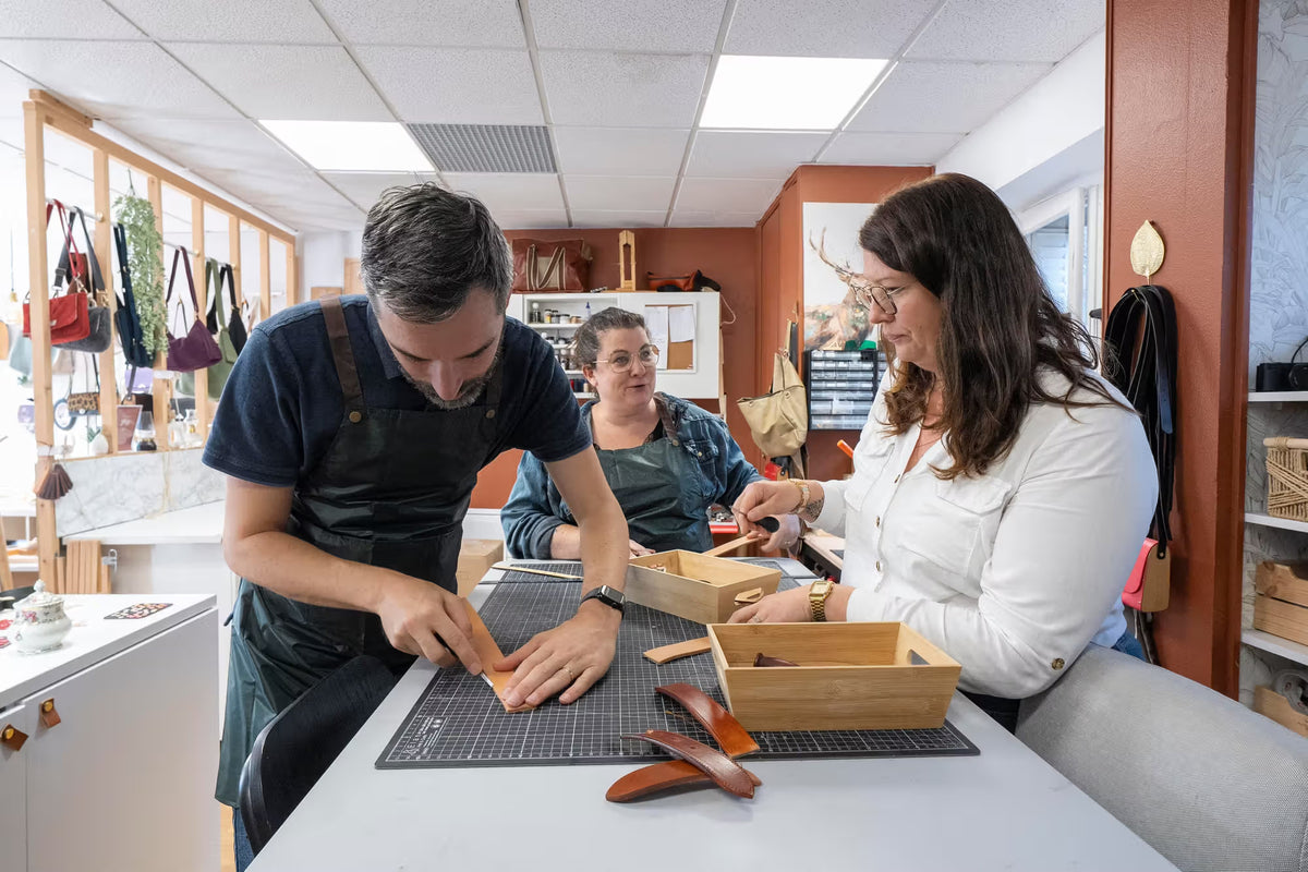 Atelier de Fabrication de Ceinture en Cuir