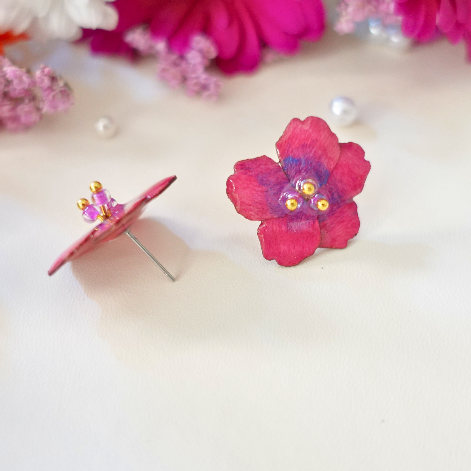 Boucles d'oreilles Rose Sakura en bois – Inspirées des fleurs de cerisier japonais